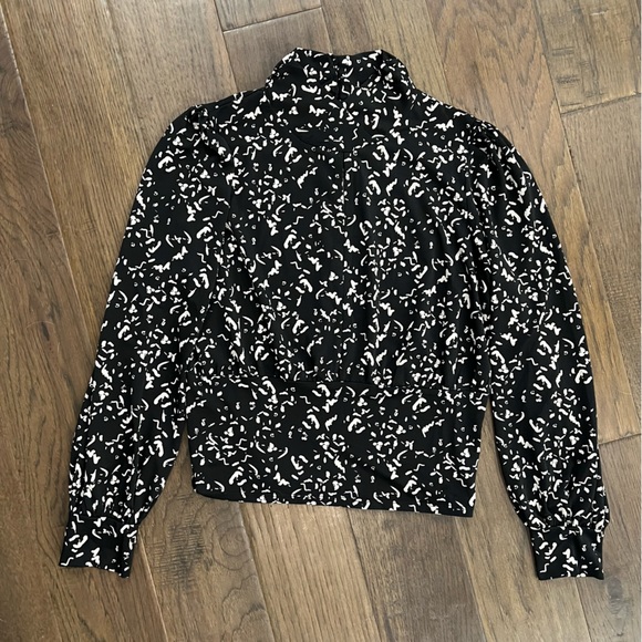 Eclair Long Sleeve Top - Picture 10 of 15